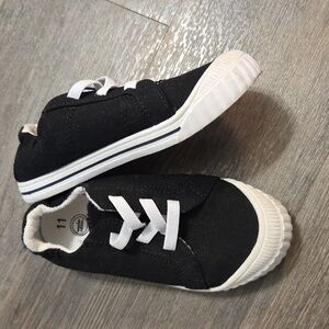 3 for $15 / Wonder Nation • Unisex Canvas Sneakers